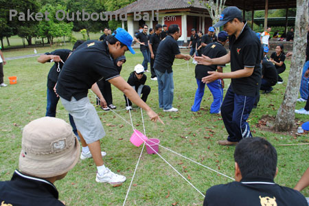 team building outbound bali game